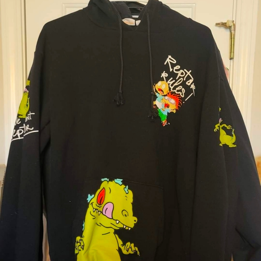 Nickelodeon Hoodie in Like New Condition